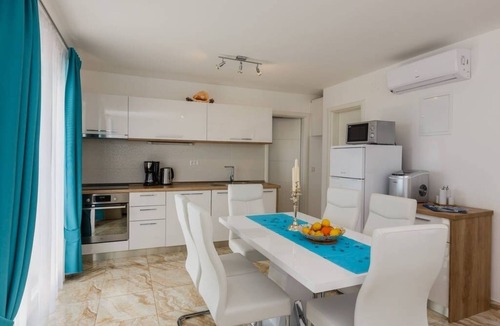 Supetar House | Seaside luxury villa with a swimming pool Supetar, Brač (K-12371)