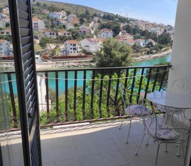 Businci Apartment | Seaview Apartments