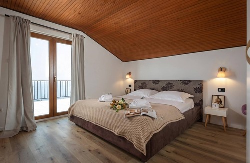 Opatija House | Seaview Holiday Home Kvarner: Pool & Sea View, Opatija - Ičići, Croatia