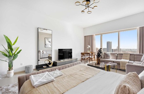 Abu Dhabi Apartment | Silkhaus Vacation Homes Gate Tower Luxurious Studio with City View