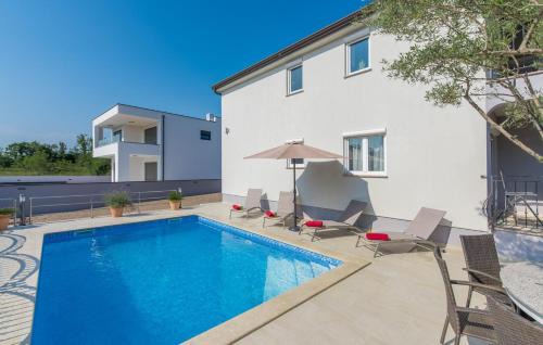 Vrvari House | Silver Holiday House