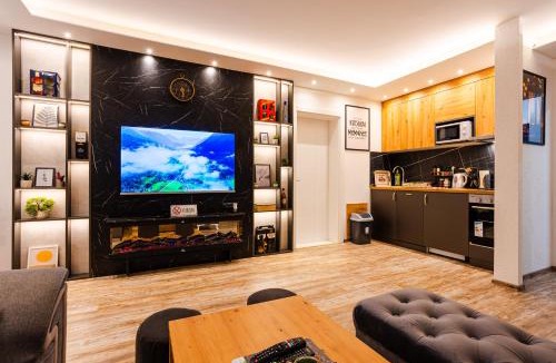Pale Apartment | SKS plus