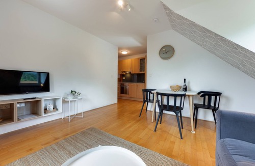 Ratece Cottage | Sleeps 20 guests in 6 bedrooms