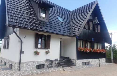 Plitvica Selo Hotel | Soba Deluxe s king size krevetom