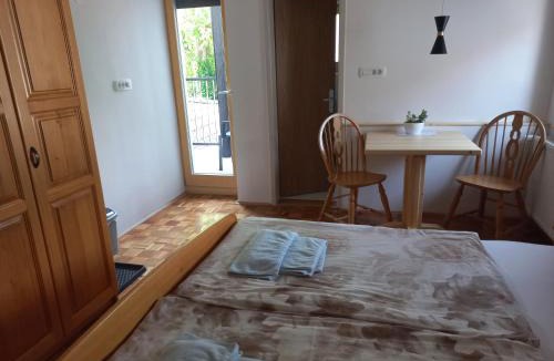 Mozirje Bed & Breakfast | Sobe Levc