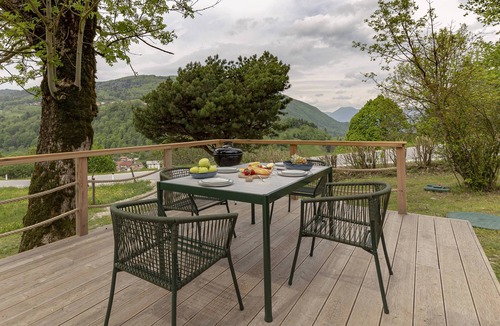 Livek Ski Chalet | Soca Area Sweet cottage in Livek