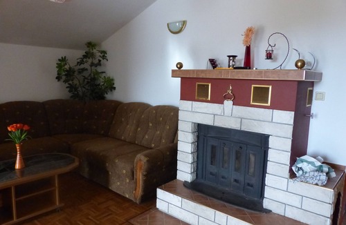 Vrsi Apartment | Spacious beautiful apartment for rent near the beach
