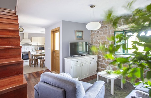 Trn Villa | Spacious Villa With Great View