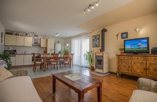 Grubine House | Spacius Villa, Heated Pool near Makarska and Split