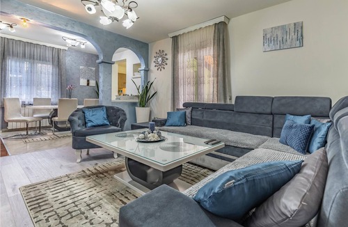 Galizana Apartment | Spend your well-deserved and beautiful vacation with family and friends in this vacation apartment w