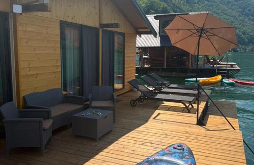Bajina Basta Boat Rental | Splav Astra Perućac