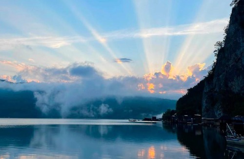 Bajina Basta Boat Rental | Splav Astra Perućac