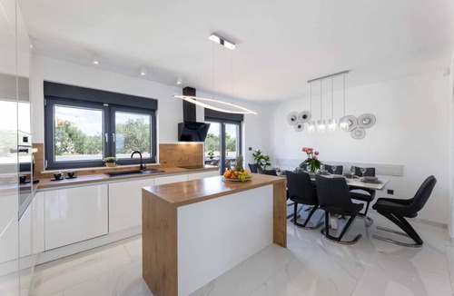 Primosten Burnji Villa | Splendid Villa Golden Shine