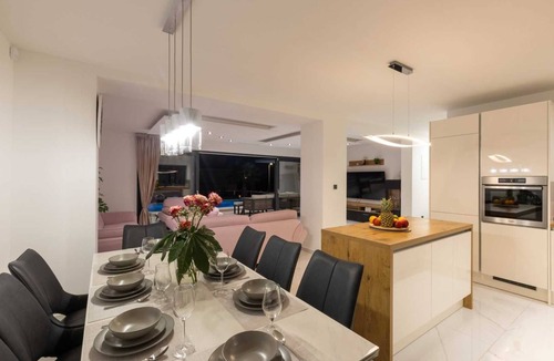 Primosten Burnji Villa | Splendid Villa Golden Shine