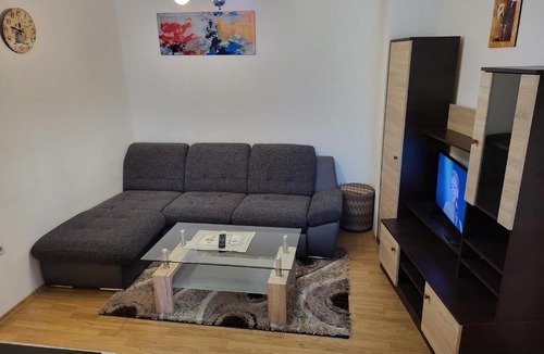 Prnjavor Apartment | Stan na dan Prnjavor, Gajba u centru