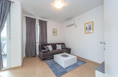 Novalja Apartment | Star 1 modern & centrally ap for 4