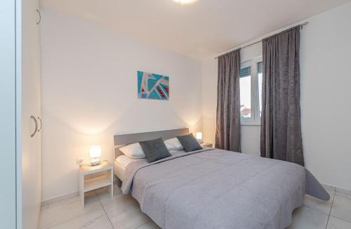Novalja Apartment | Star 5 modern & centrally ap for 4