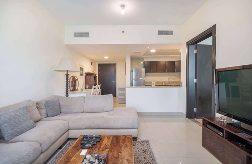 Dubai Sports City Apartment | StayShort - Charming & Bright 1BR in Red Residence Dubai Sports City