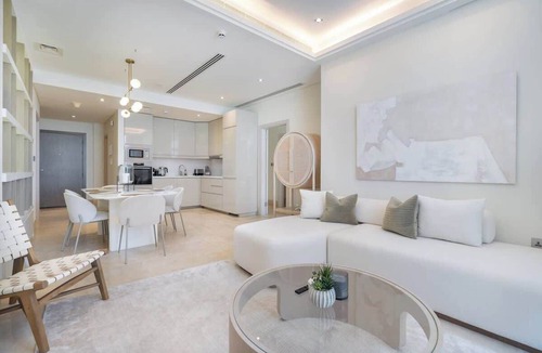 Palm Jumeirah Apartment | StayShort - Cozy 2BR in Palm Jumeirah with Beach Views!