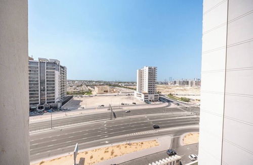 Discovery Gardens Apartment | StayShort - Peaceful 2-bedroom in Al Furjan that Sleeps 6!
