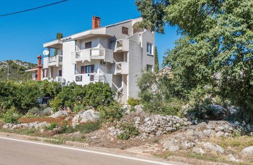 Lukoran Apartment | Stedi Apartment