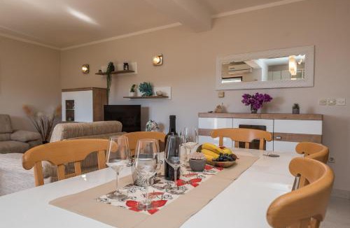 Lukoran Apartment | Stedi Apartment