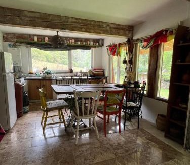Vorta House | Stillwood Retreat-Off-Grid Nature Escape