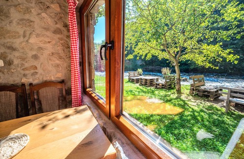 Republika Srpska Apartment | Stone room