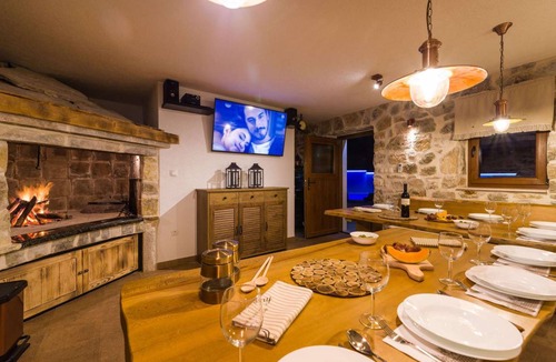 Sukosan House | Stone Villa Miandri