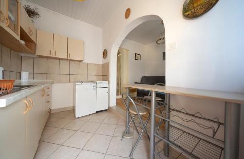 Gornji Karin Apartment | Studio Apartman Ema 2