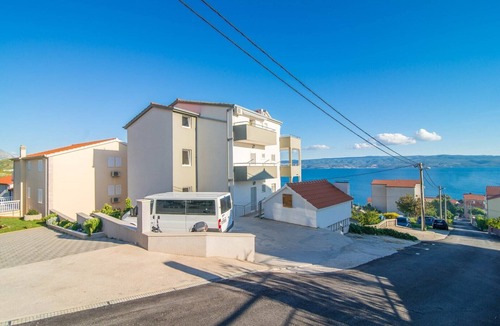 Dugi Rat Apartment | Studio Apartment Chiorich A4 - Dugi Rat
