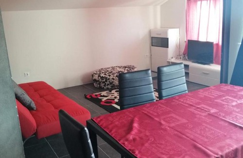 Funtana Apartment | Studio apartment in Funtana with balcony, air conditioning, WiFi, washing machine 4982-2