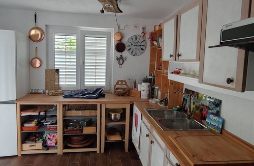 Stomorska Apartment | Studio flat near beach Stomorska, Šolta (AS-26008-a)