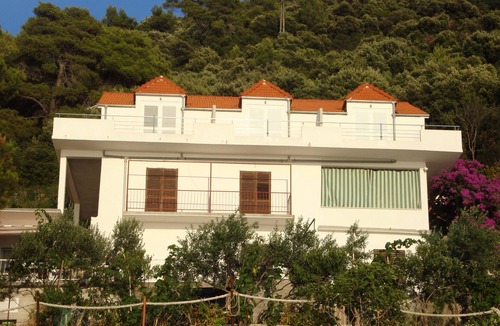 Ubli Apartment | Studio flat near beach Ubli, Lastovo (AS-8354-a)