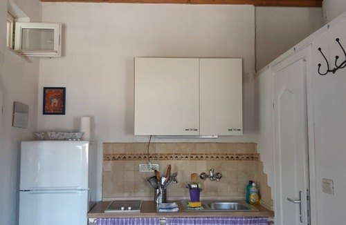 Valun Apartment | Studio flat near beach Valun, Cres (AS-20860-a)