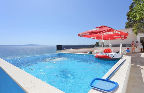 Zivogosce Apartment | Studio flat with a swimming pool by the beach Živogošće - Porat, Makarska (AS-18150-b)