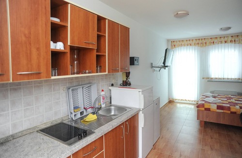 Caska Apartment | Studio flat with a swimming pool Caska, Pag (AS-4109-c)