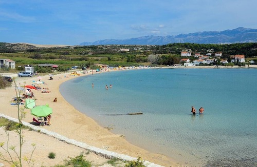 Caska Apartment | Studio flat with a swimming pool Caska, Pag (AS-4109-c)