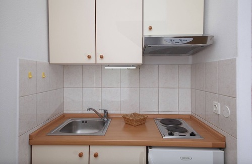 Tucepi Apartment | Studio flat with air-conditioning Tučepi (Makarska) (AS-11486-a)