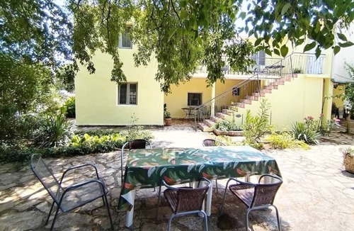 Gornji Karin Apartment | Studio flat with terrace Gornji Karin, Novigrad (AS-21514-a)