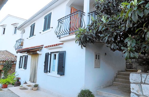 Zagore Apartment | Studio flat with terrace and sea view Zagore, Opatija (AS-13277-b)