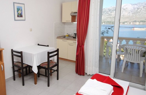 Vinjerac Apartment | Studio flat with terrace and sea view Vinjerac, Zadar (AS-3248-g)