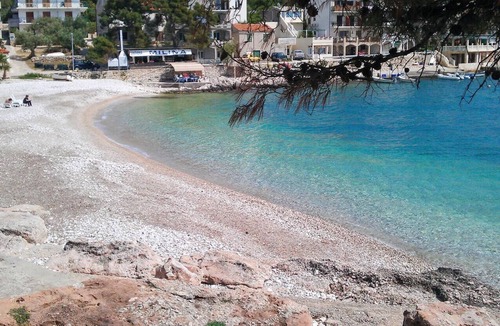 Milna Apartment | Studio flat with terrace and sea view Milna, Hvar (AS-3074-d)