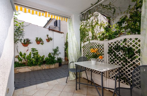 Rovinj Apartment | Studio flat with terrace Rovinj (AS-2288-a)