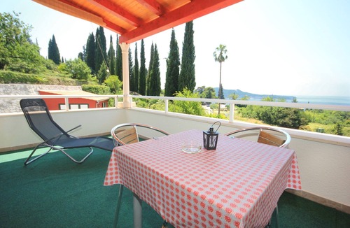 Trsteno Apartment | Studio flat with terrace and sea view Trsteno, Dubrovnik (AS-9107-b)