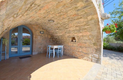 Skrbcici Apartment | Studio in rural environment