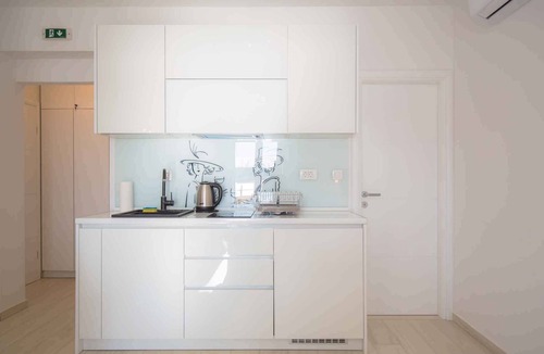 Rogoznica Apartment | Studio in the first row to the sea