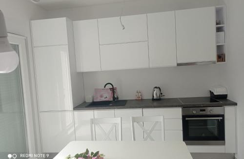 Blato Apartment | Studioapartman Pink Živogošće