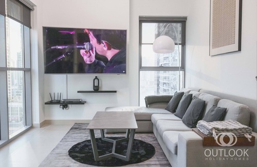 Downtown Dubai House | Stunning 1 Bedroom Apartment Near to Burj Khalifa