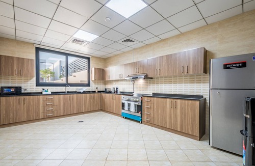 Sharm Villa | Stunning 4BR Villa with Chilled/Heated Pool in Al Dana Island, Fujairah